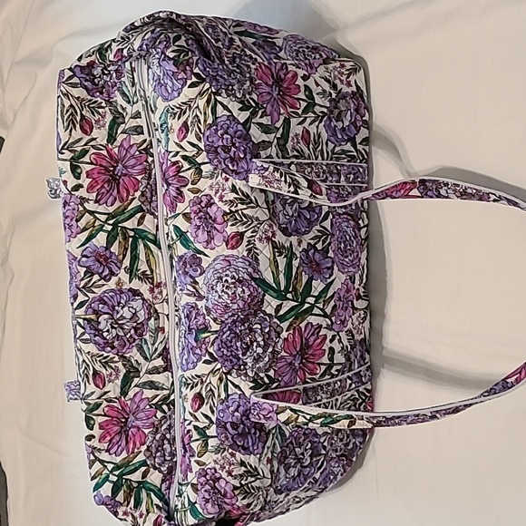 Vera Bradley Floral Bag-LAVENDAR MEADOW.  NWT. - Picture 9 of 16